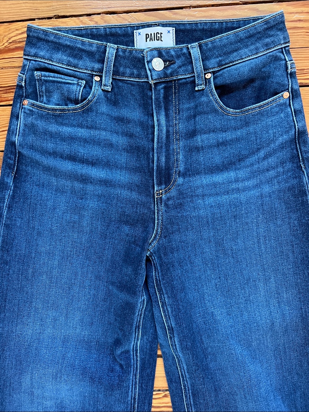 PAIGE Anessa Wide Leg Jean - Picture 2 of 11
